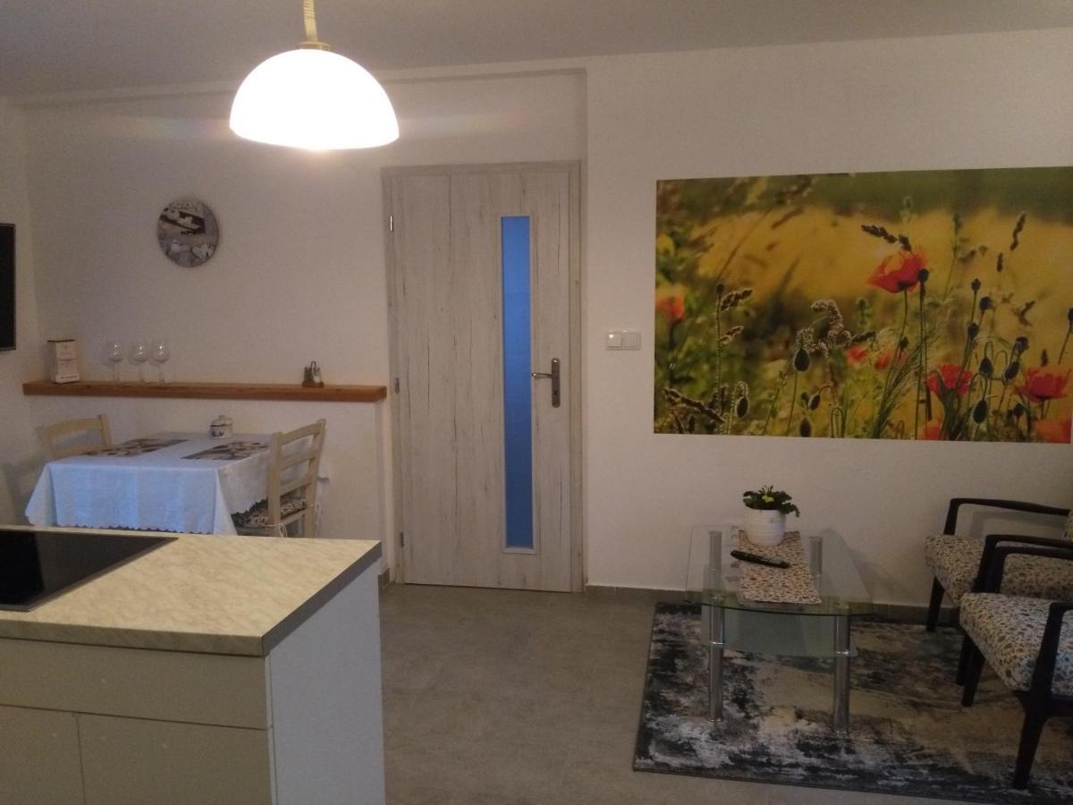 צסקא טרבובה Apartman Gutino מראה חיצוני תמונה